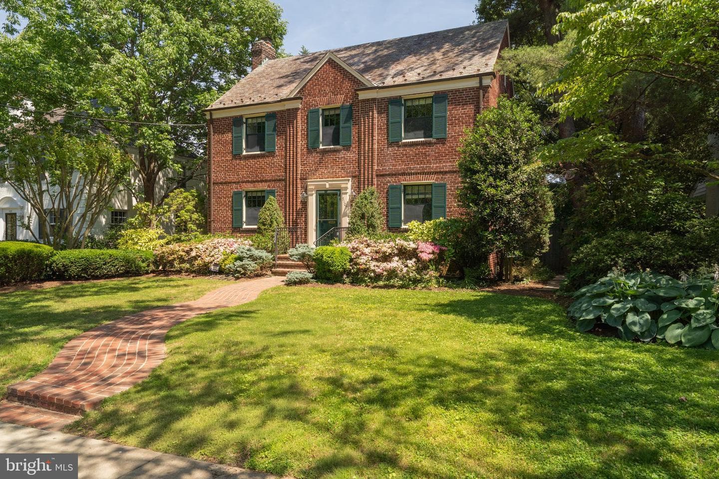 5109 Chevy Chase Parkway NW photo 2