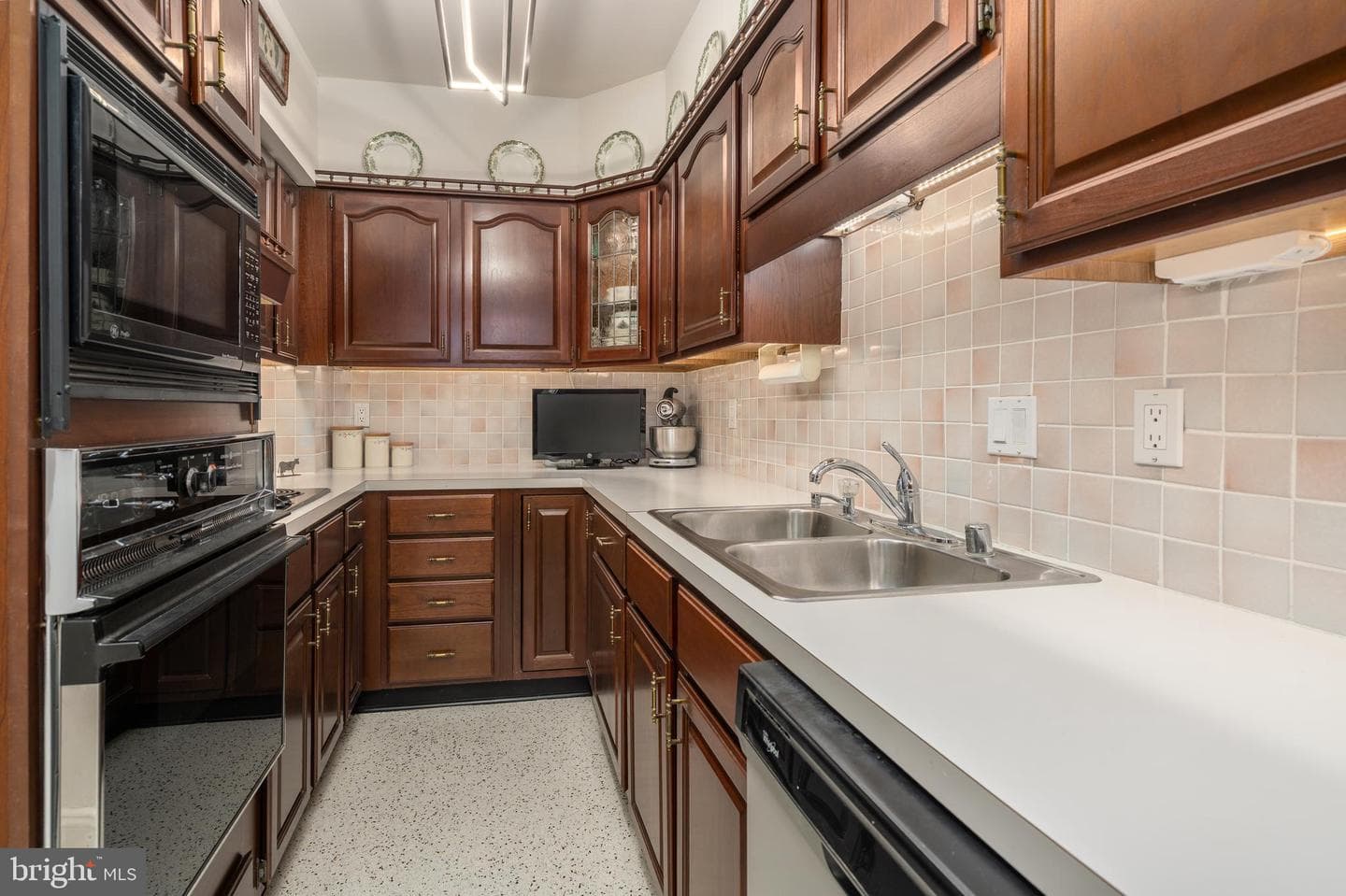4514 Connecticut Avenue NW photo 17