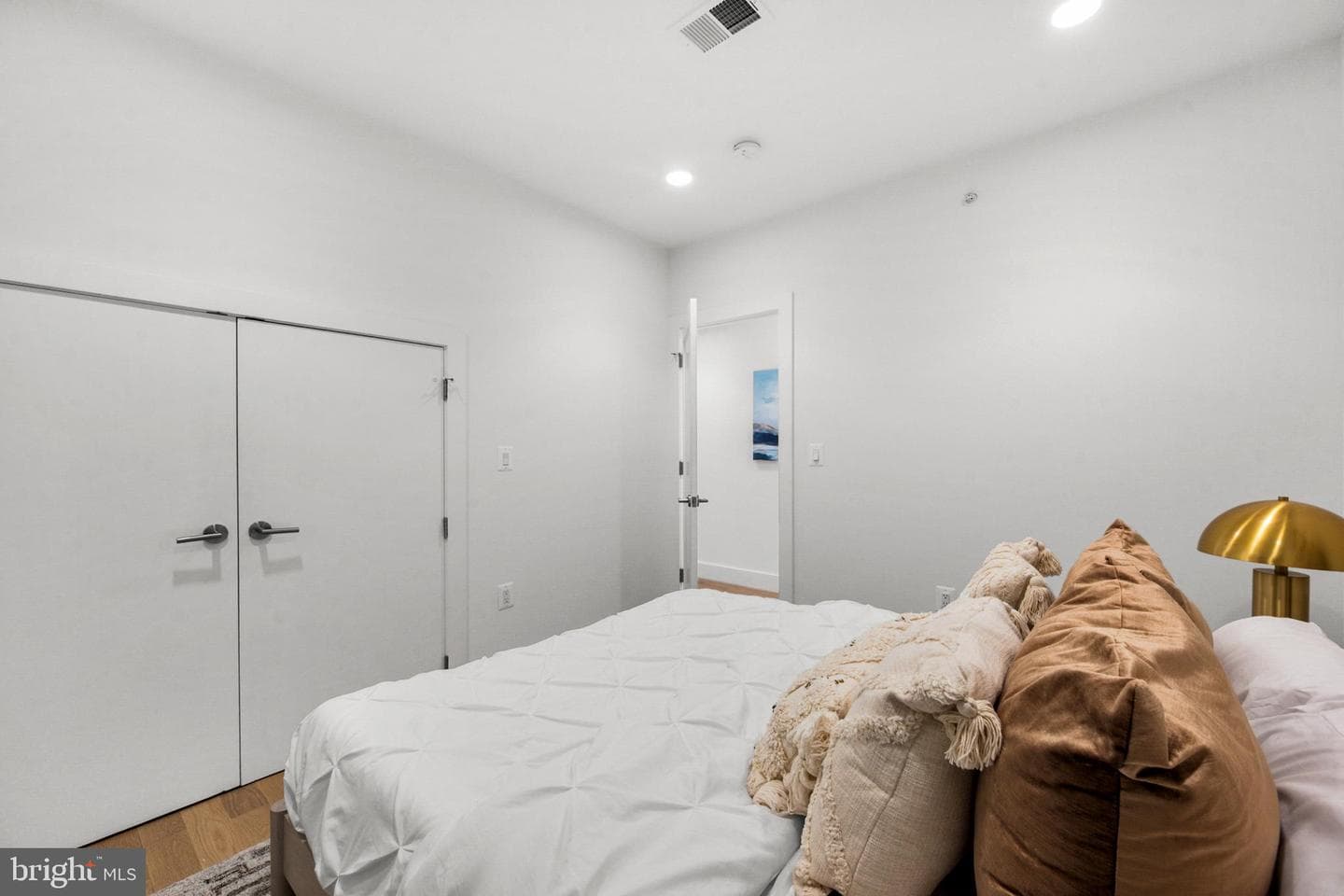 1515 K Street SE #3 photo 32