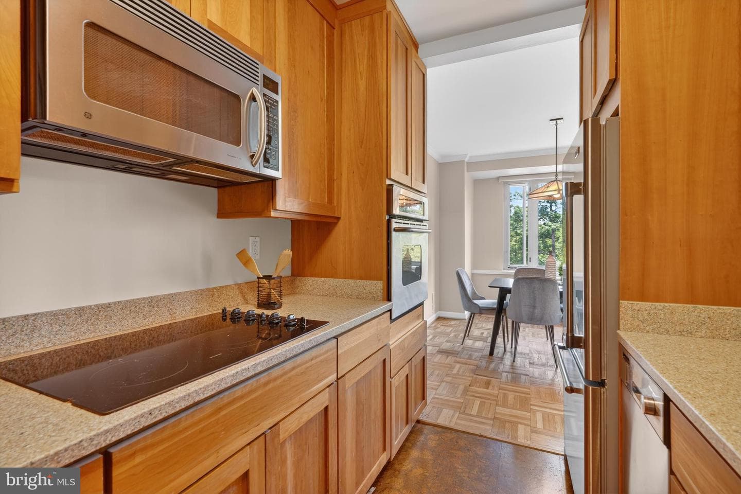 4301 Massachusetts Avenue NW #4013 photo 11