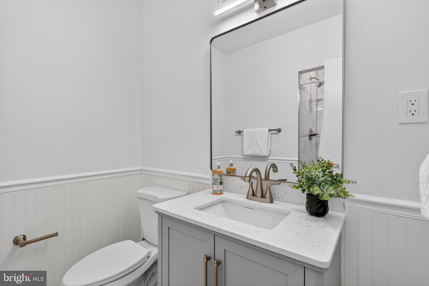 4301 Massachusetts Avenue NW #4013 photo 15