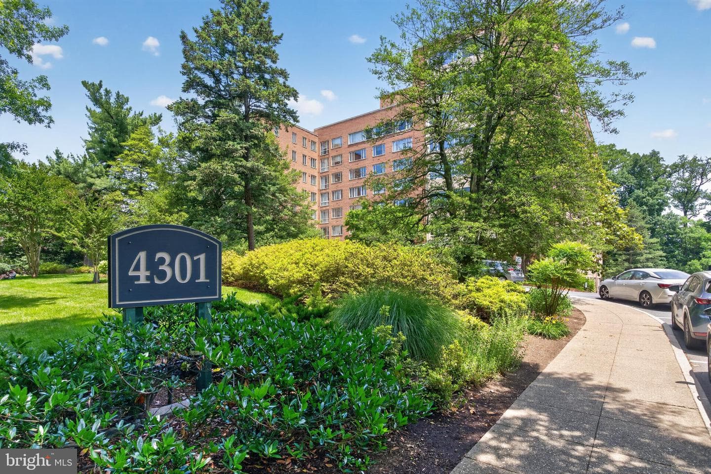 4301 Massachusetts Avenue NW #4013, Washington