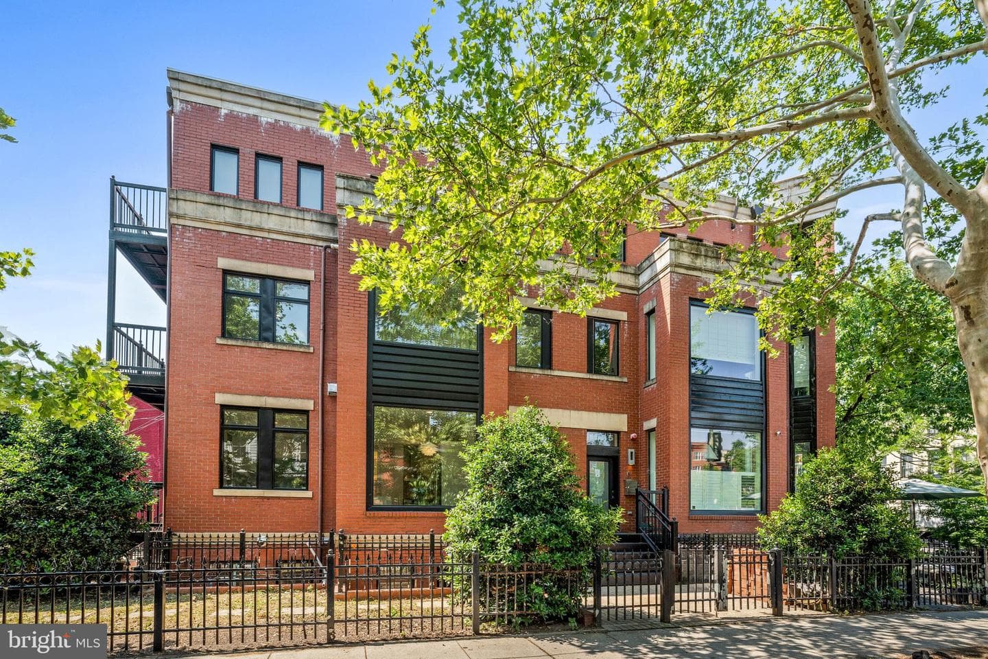 1555 9th Street NW #1, Washington