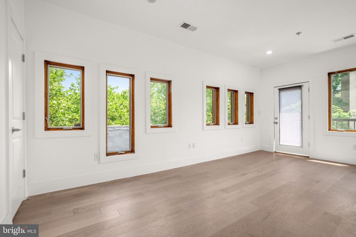1555 9th Street NW #1 photo 34