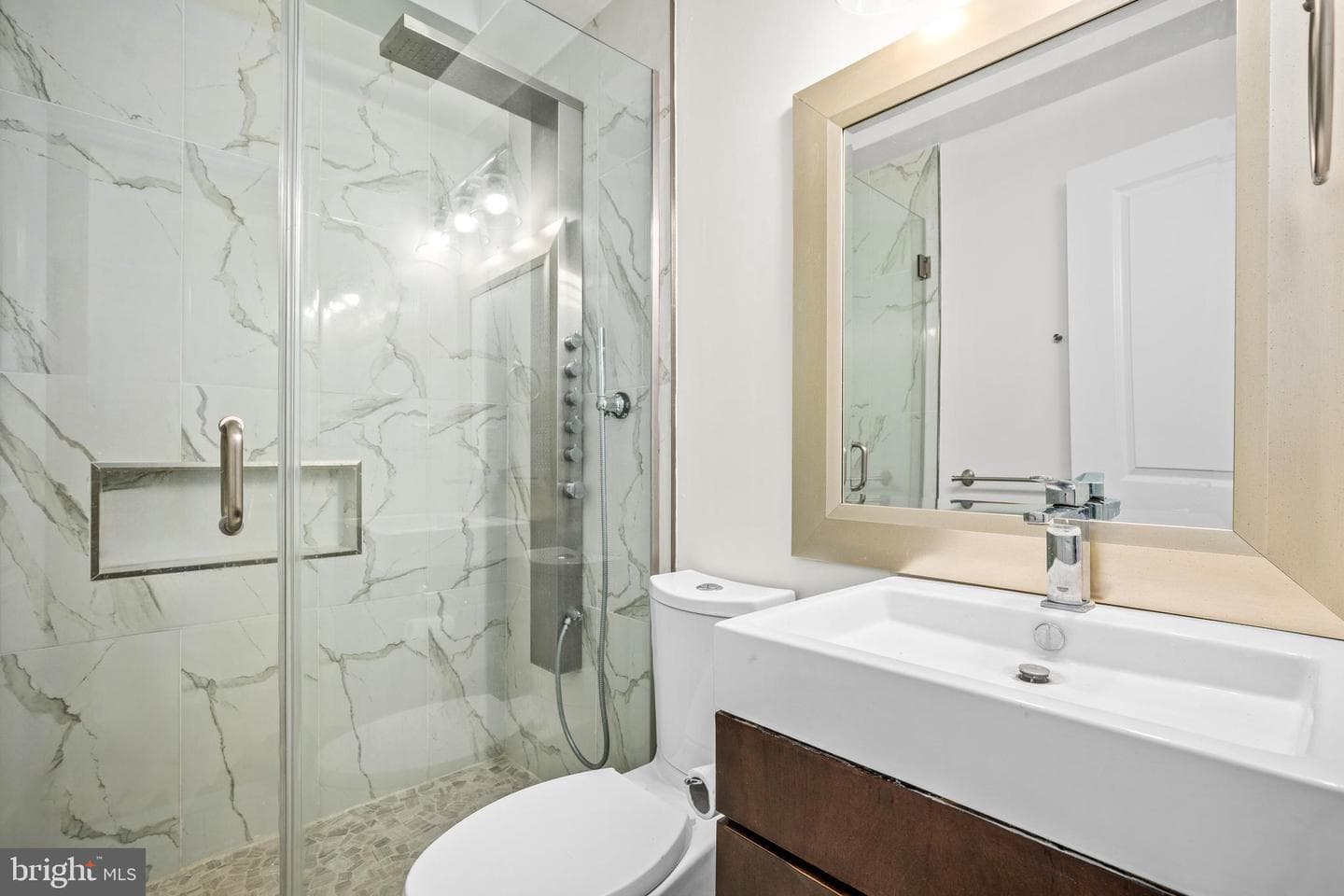 1555 9th Street NW #1 photo 9