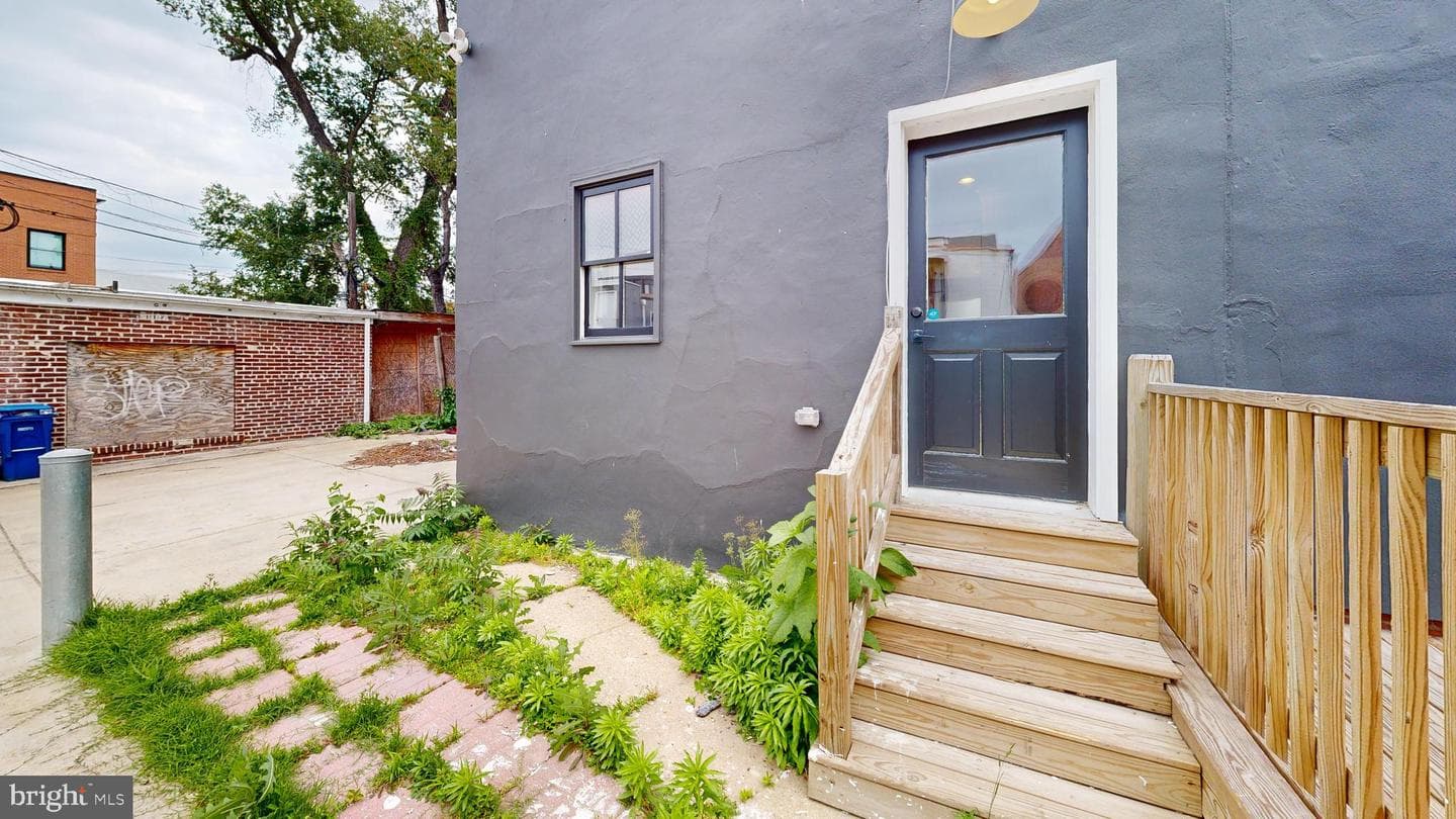 1214 U Street SE photo 12