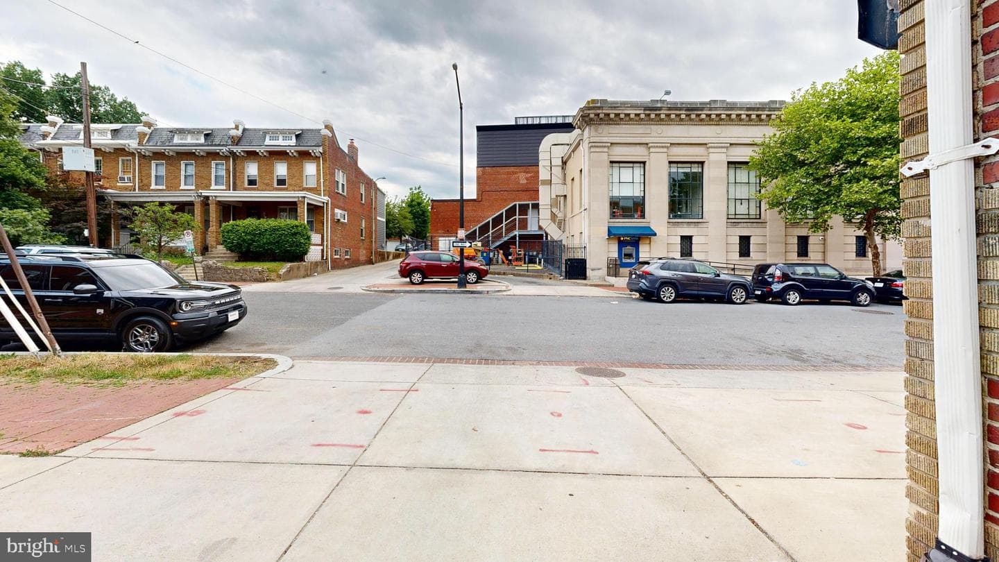 1214 U Street SE photo 7
