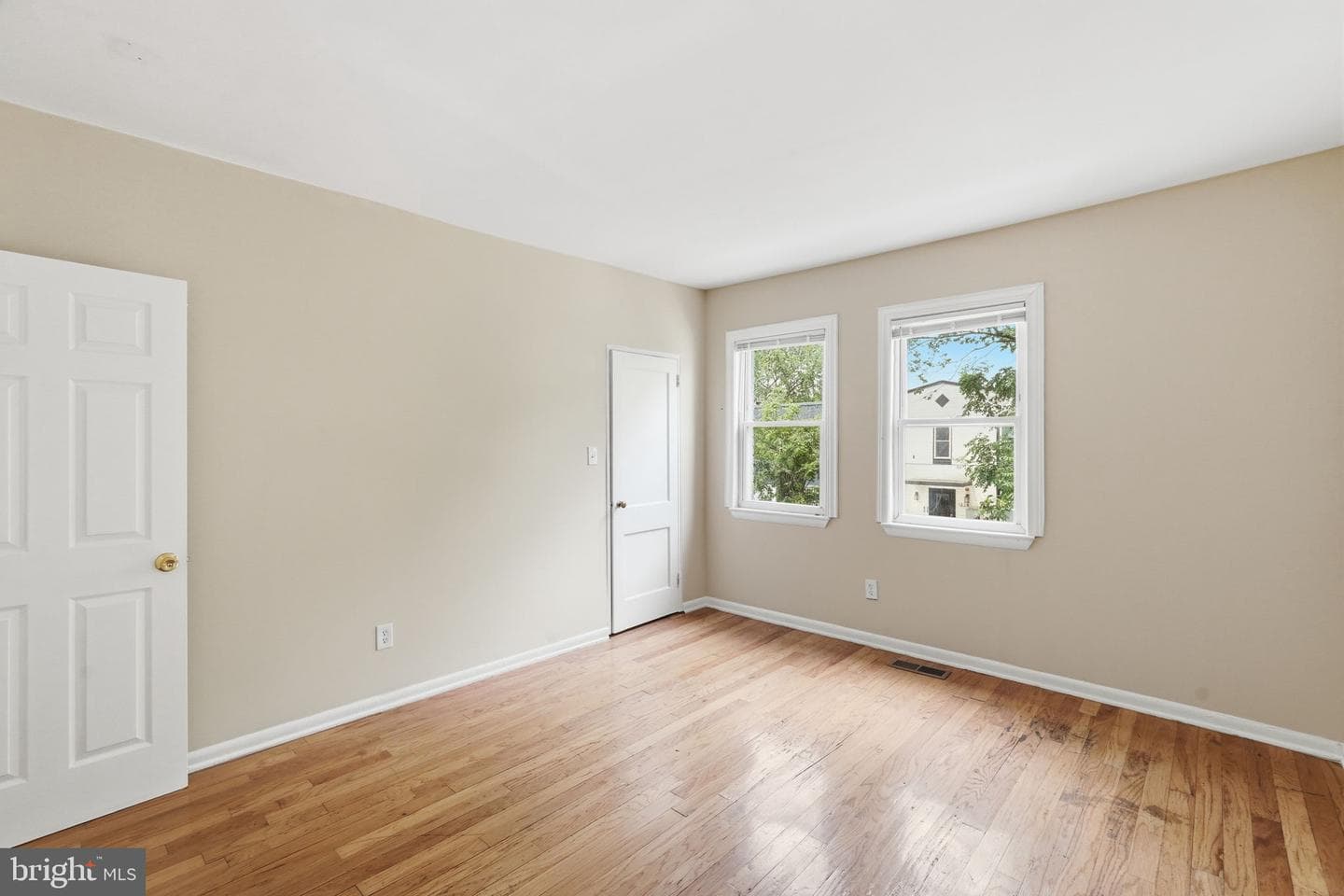 1235 16th Street NE photo 28