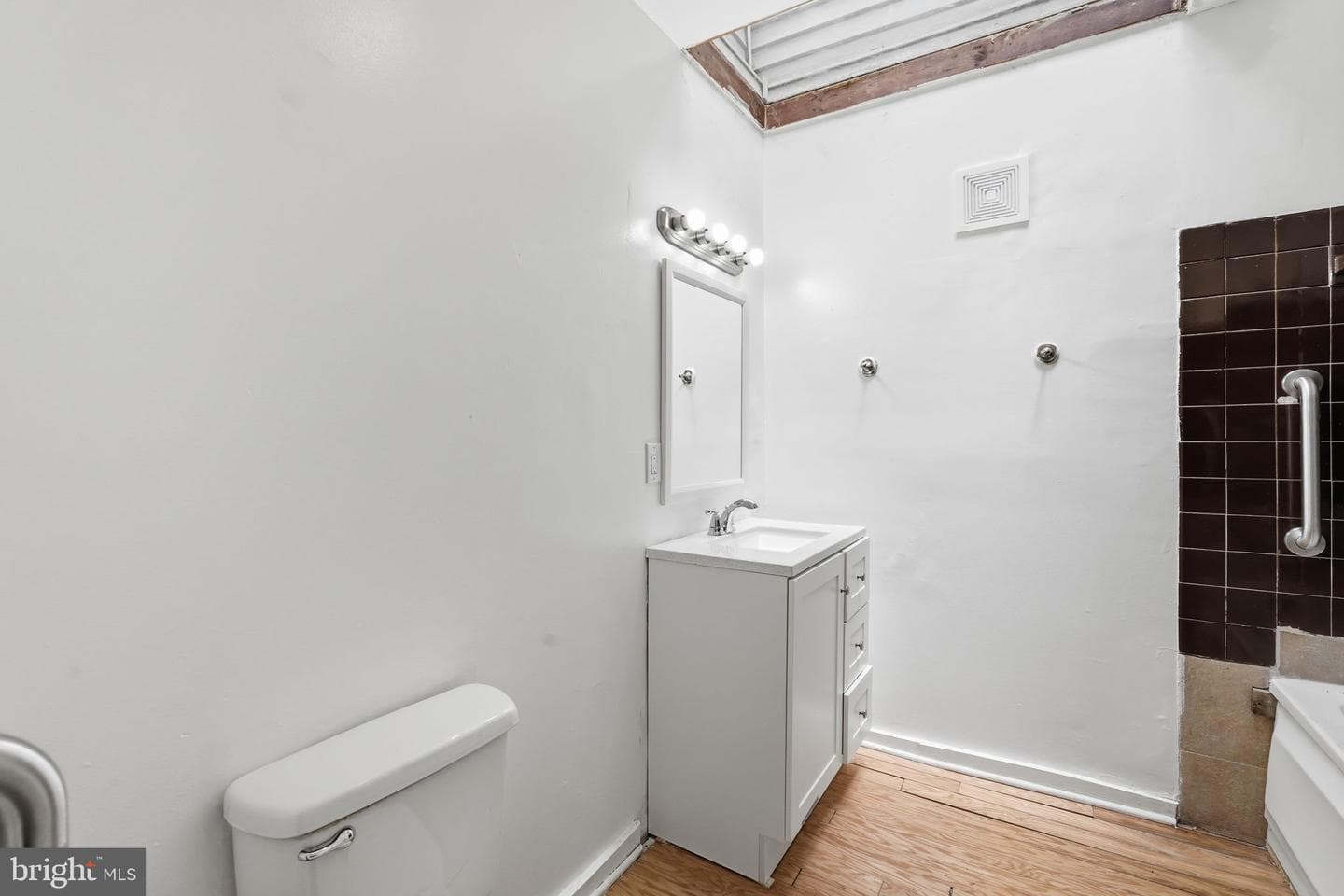 1235 16th Street NE photo 32