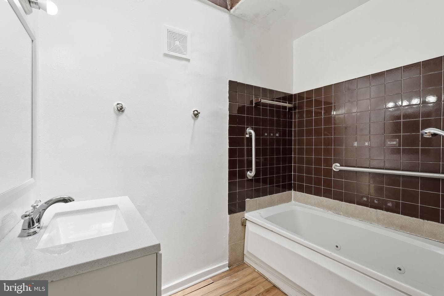 1235 16th Street NE photo 33
