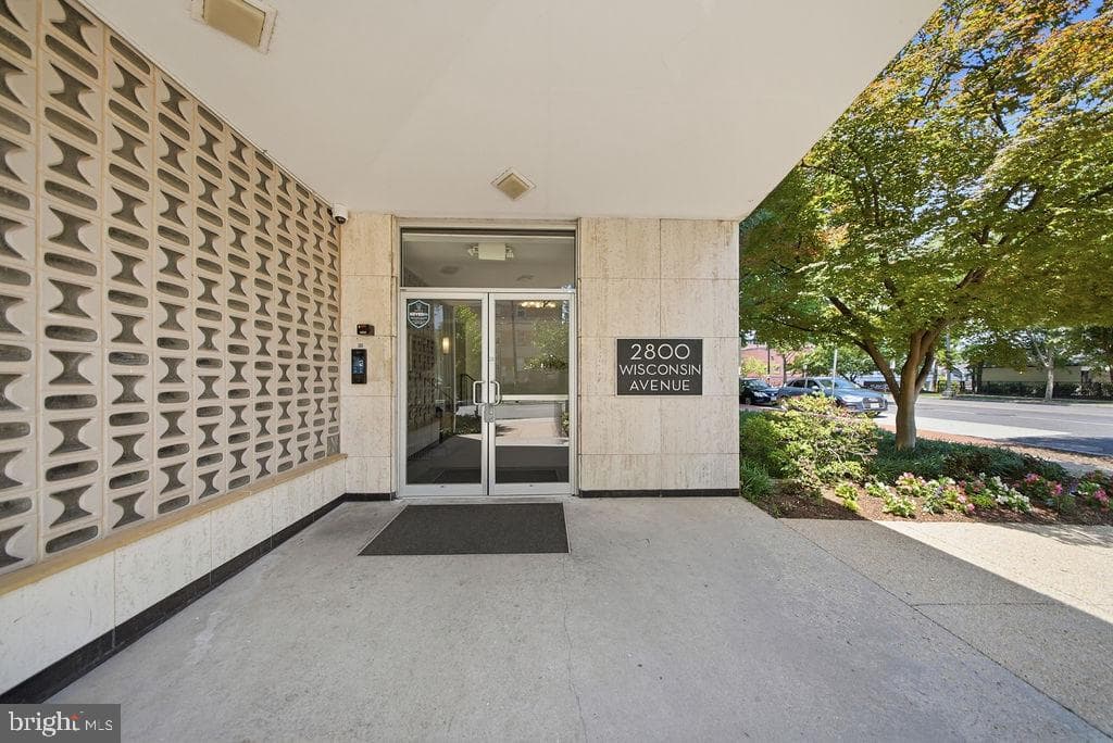 2800 Wisconsin Avenue NW #709 photo 25