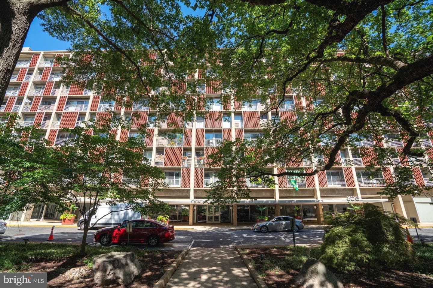 800 4th Street SW #n609 photo 2