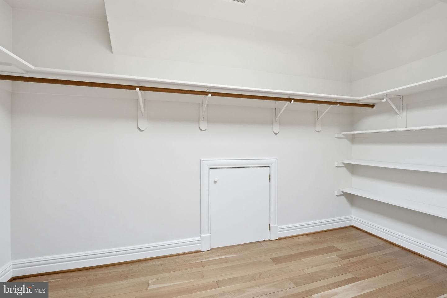 4101 Parkglen Court NW photo 37