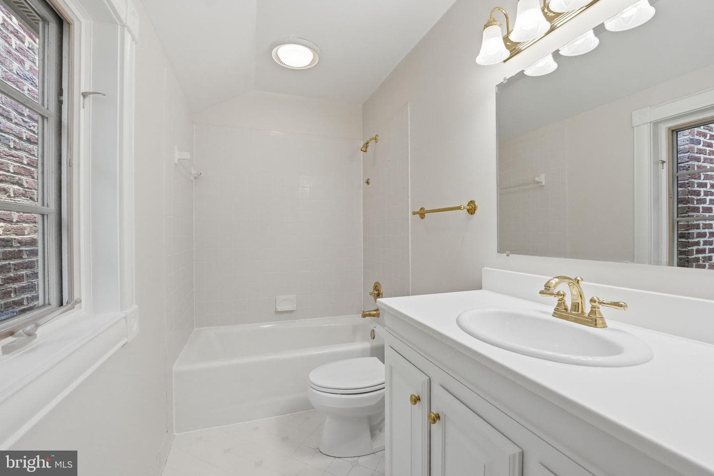 4101 Parkglen Court NW photo 38