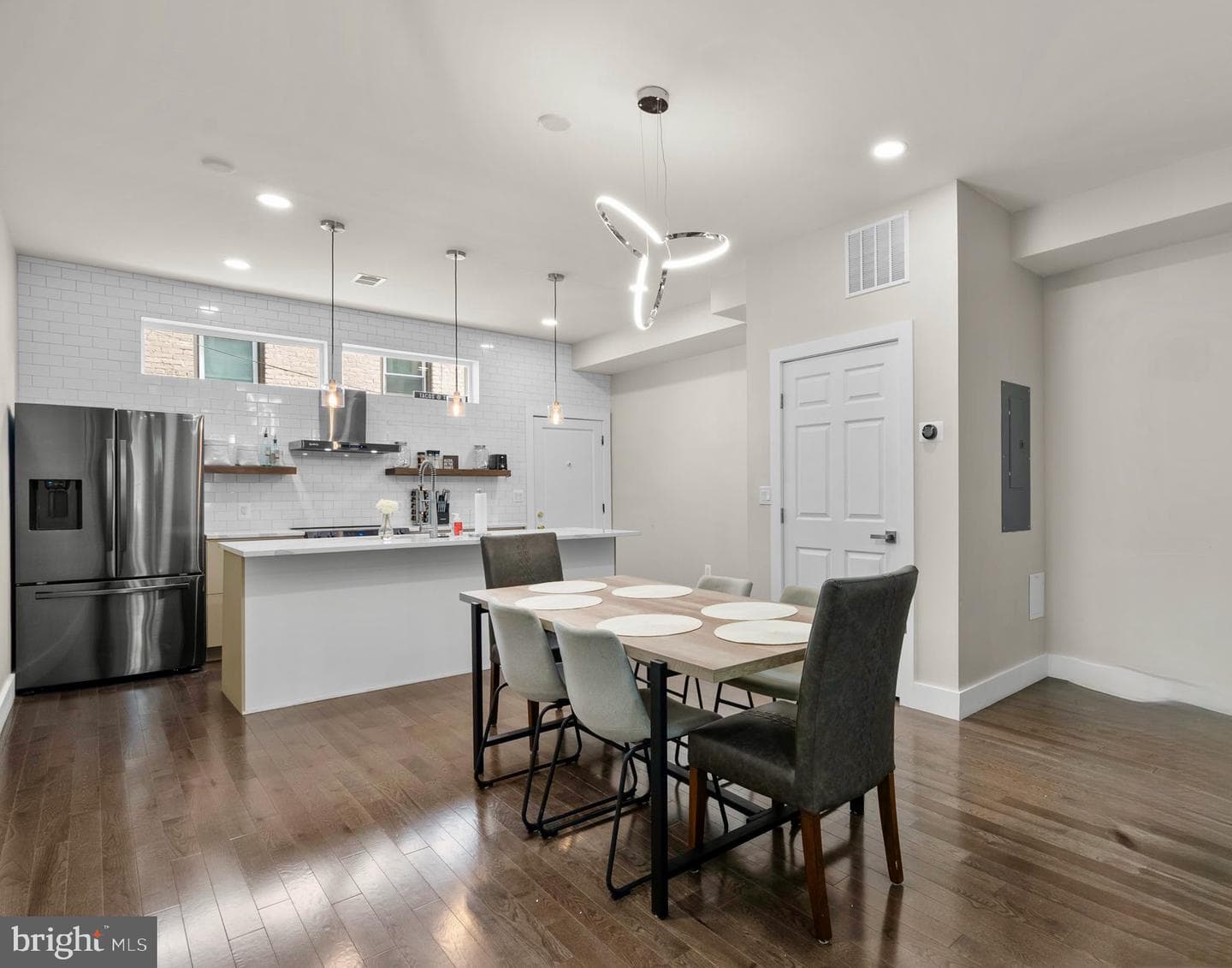 51 Q Street NW photo 8