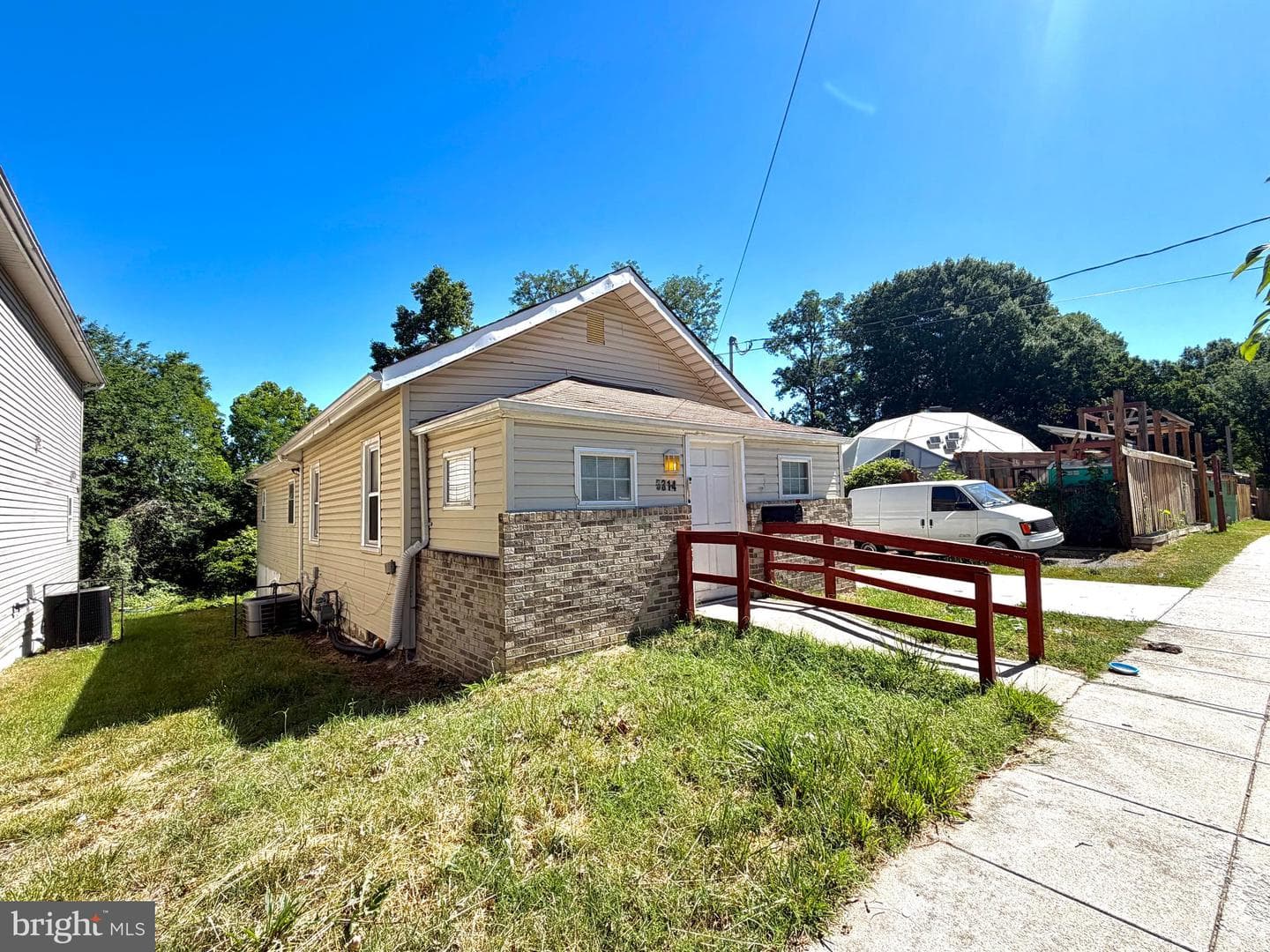 5314 Dix Street NE, Washington