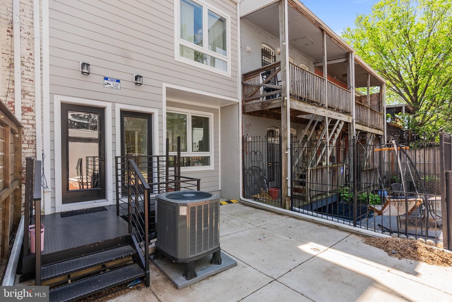 26 Todd Place NE #1 photo 33