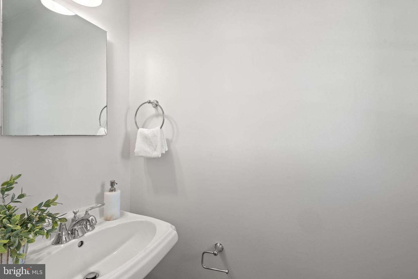1333 27th Street NW photo 30