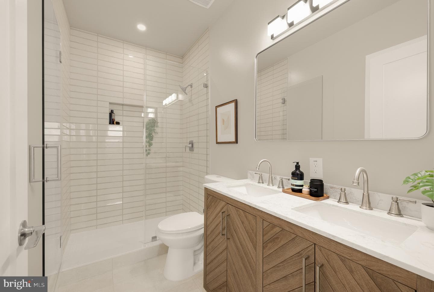 1128 Morse Street NE #1 photo 15