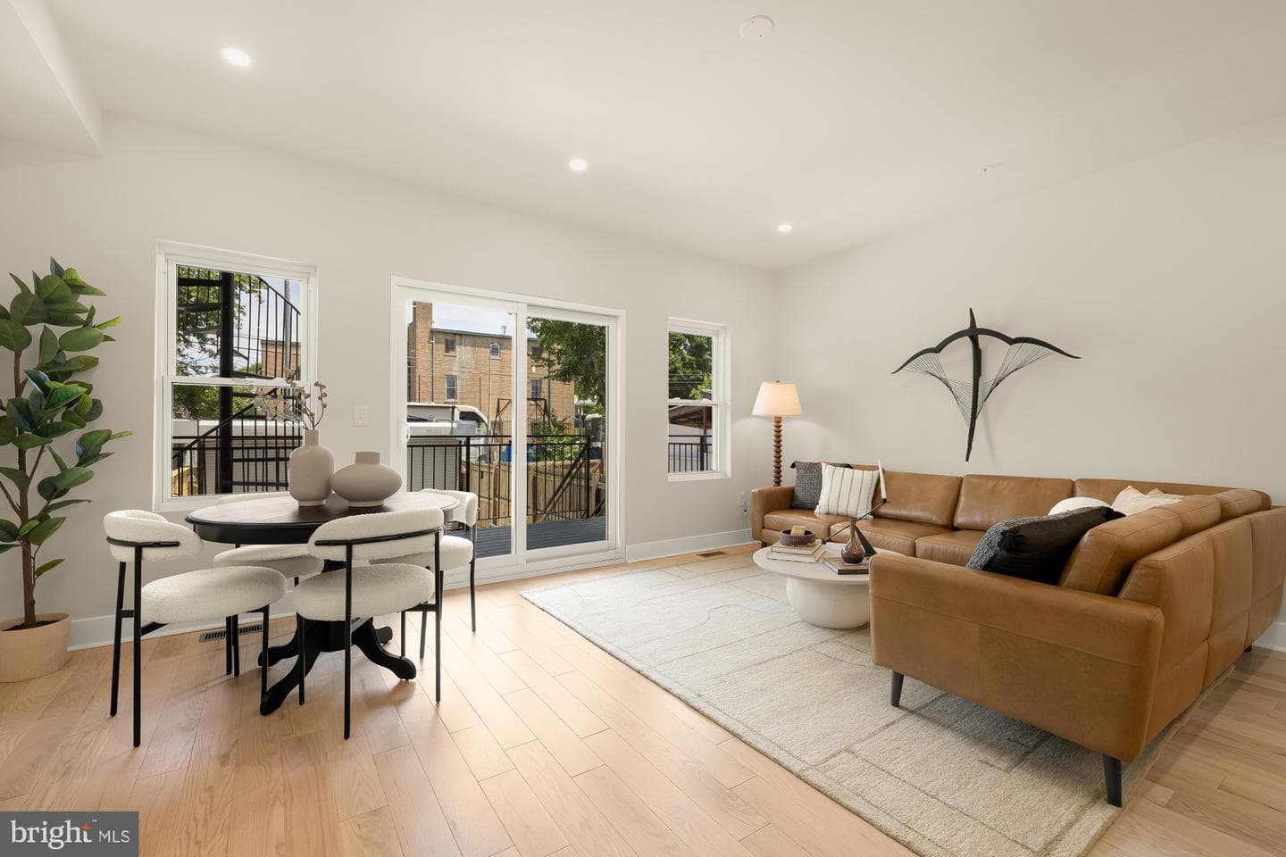 1128 Morse Street NE #1 photo 3