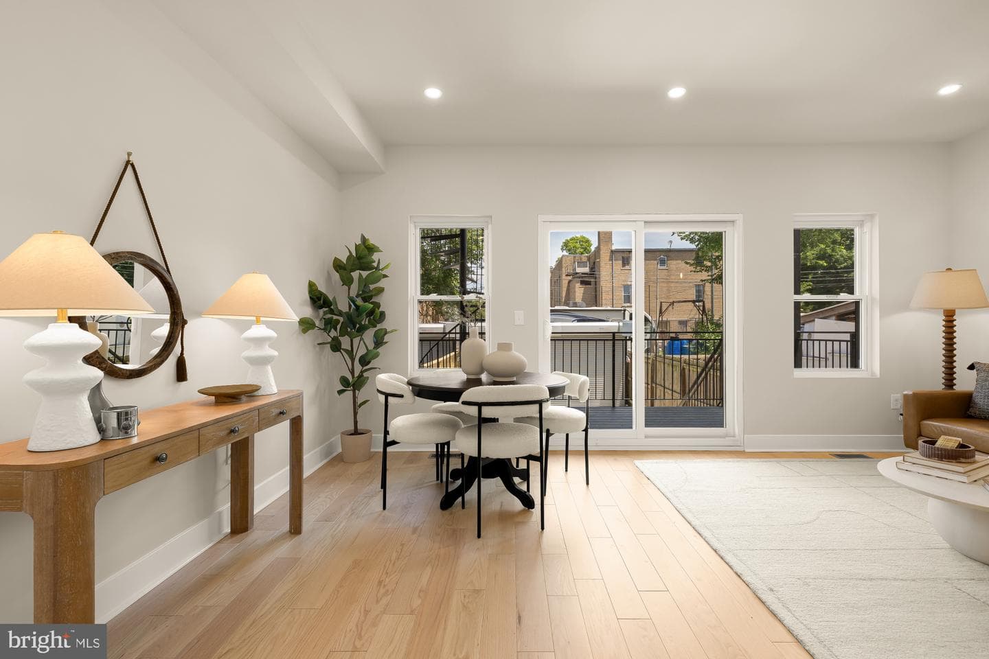 1128 Morse Street NE #1 photo 4