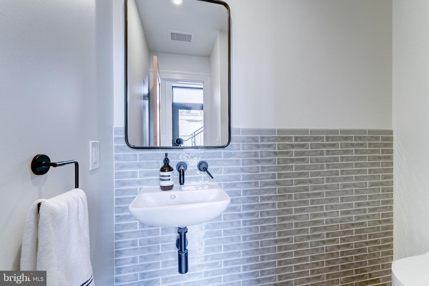 1327 R Street NW #2 photo 26