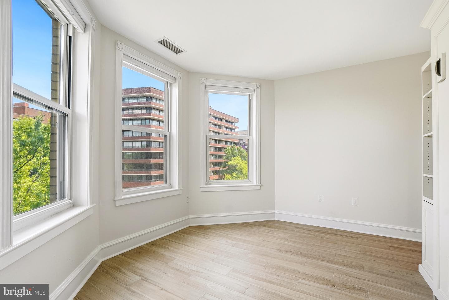 2600 Pennsylvania Avenue NW #4d photo 27