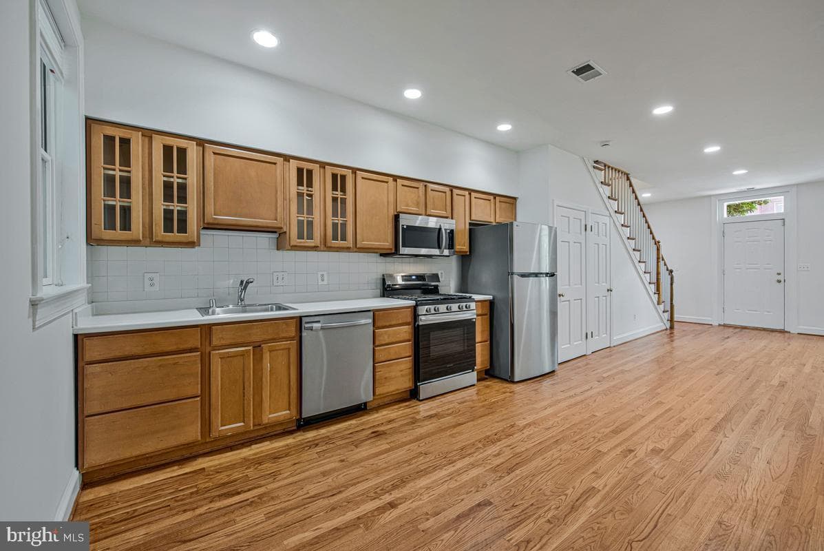 1233 4th Street NW photo 13