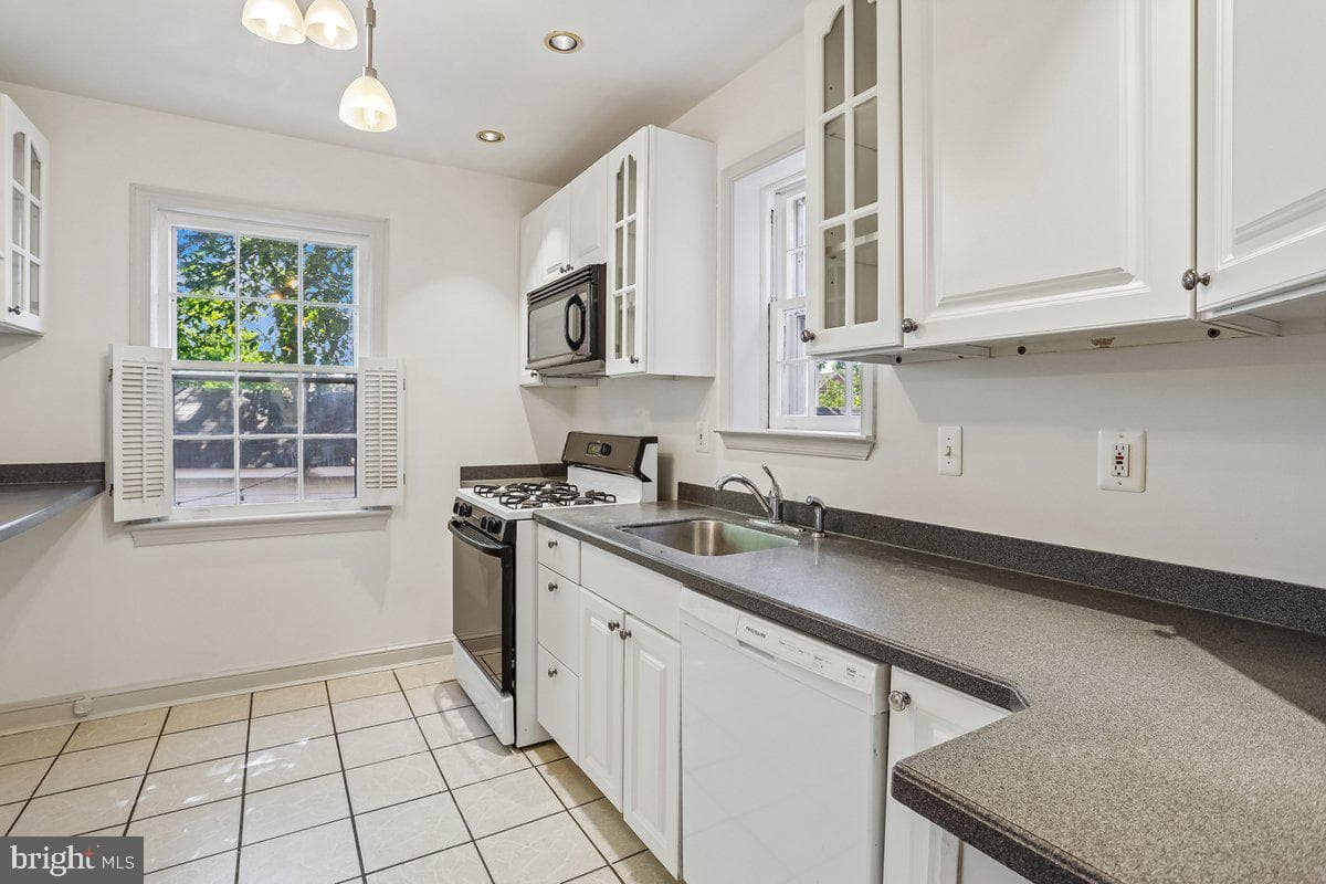 6105 5th Street NW photo 17