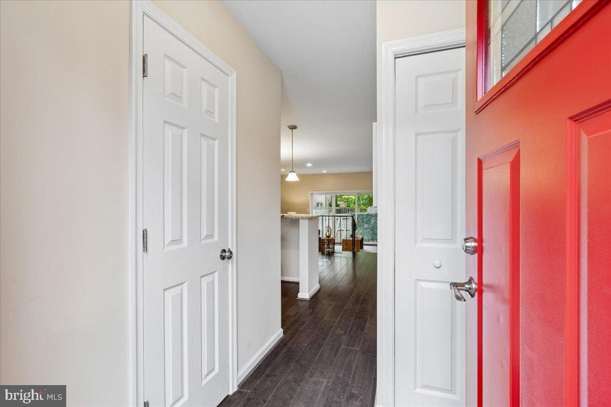 527 Brummel Court NW #527, Washington