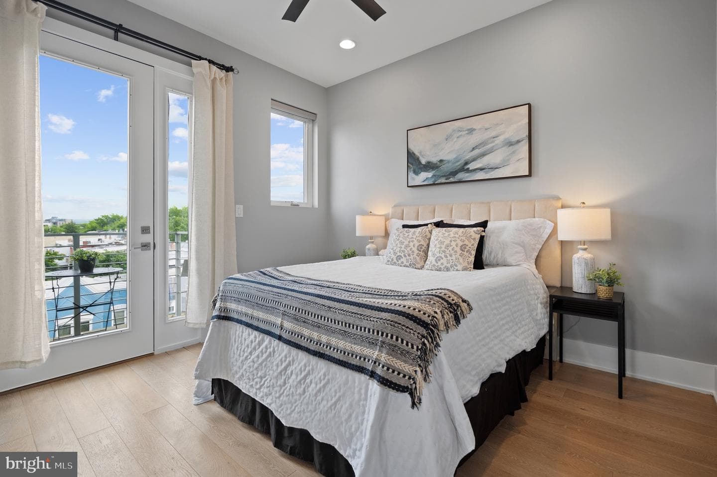 1112 Montello Avenue NE #401 photo 29