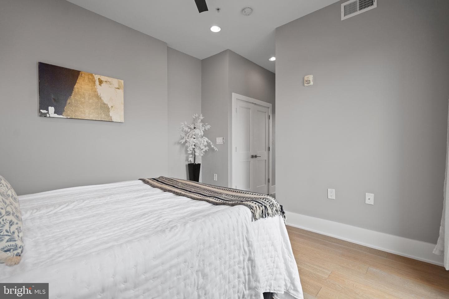 1112 Montello Avenue NE #401 photo 32