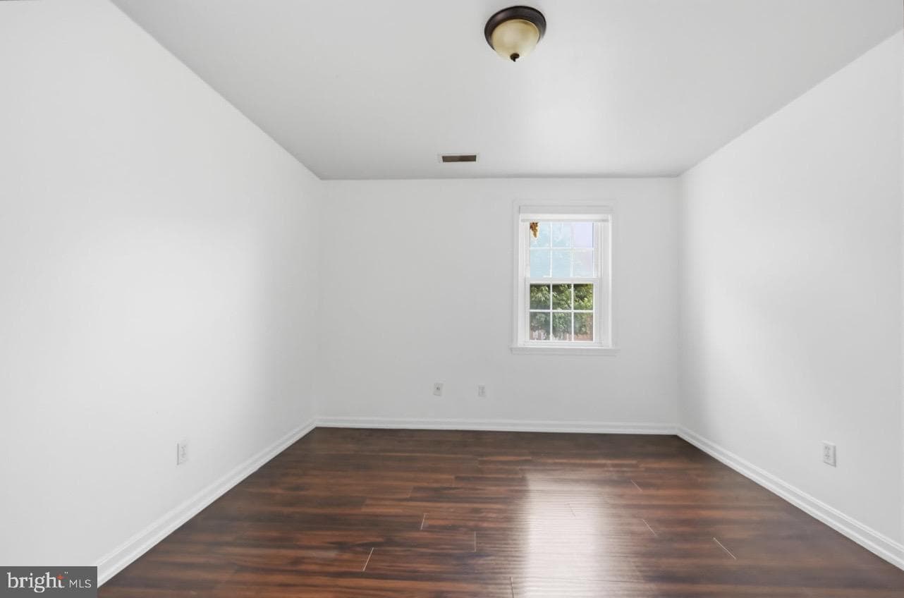 2006 38th Street SE #101 photo 10