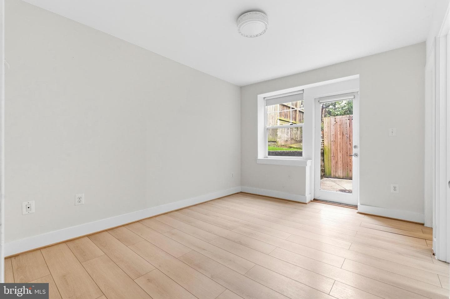 4226 7th Street NW #101 photo 16