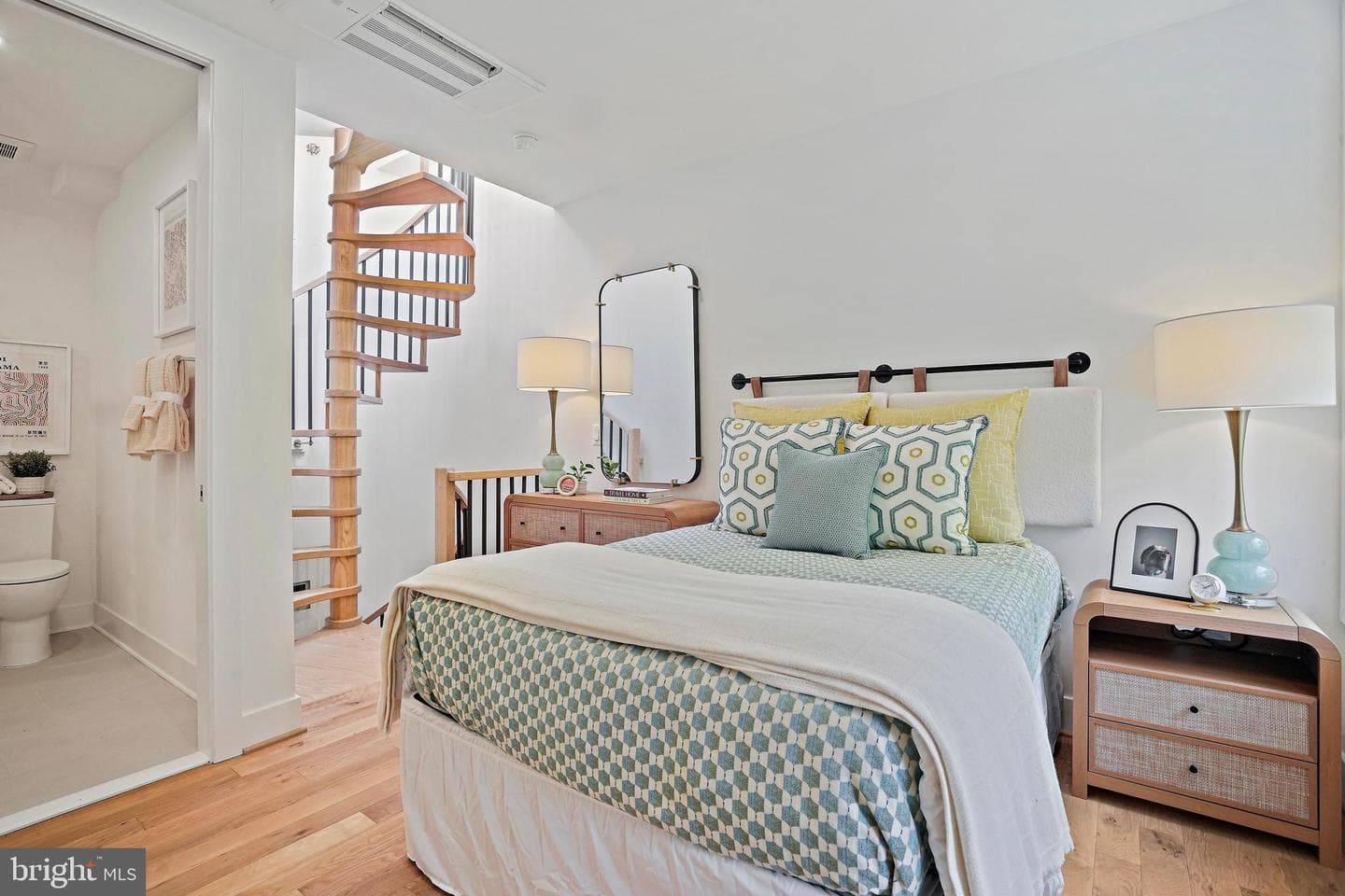 1235 W Street NW #b3 photo 11