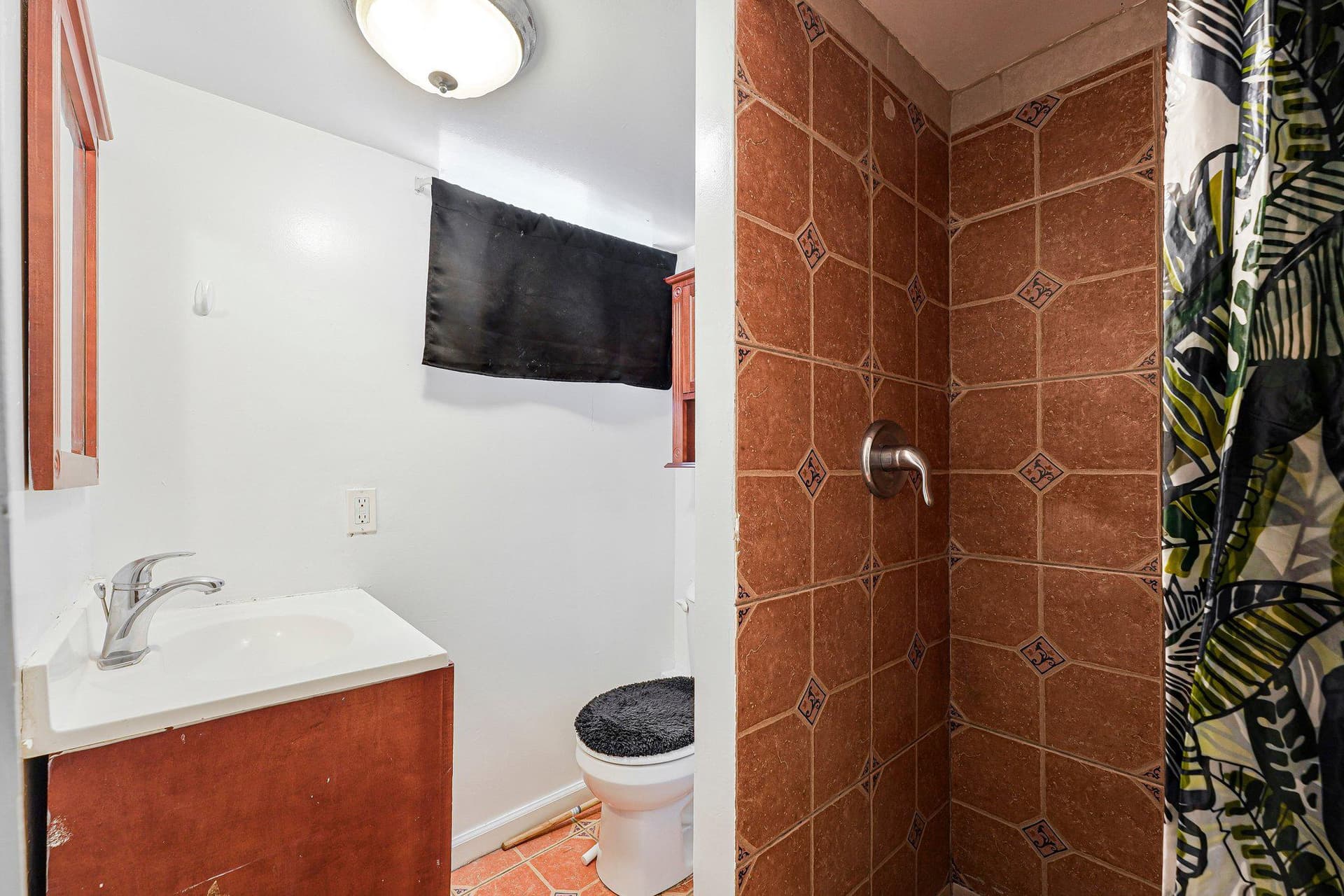 344 Oneida Street NE photo 25