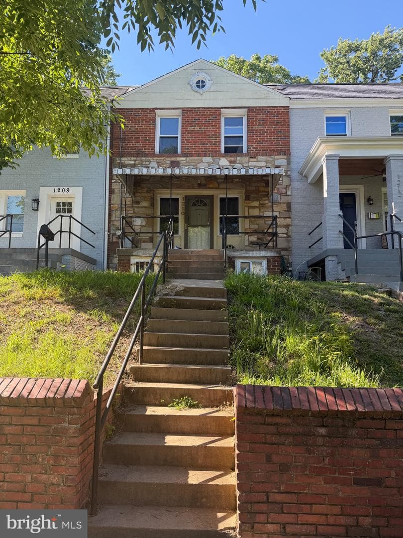 1210 Congress Street SE photo 1