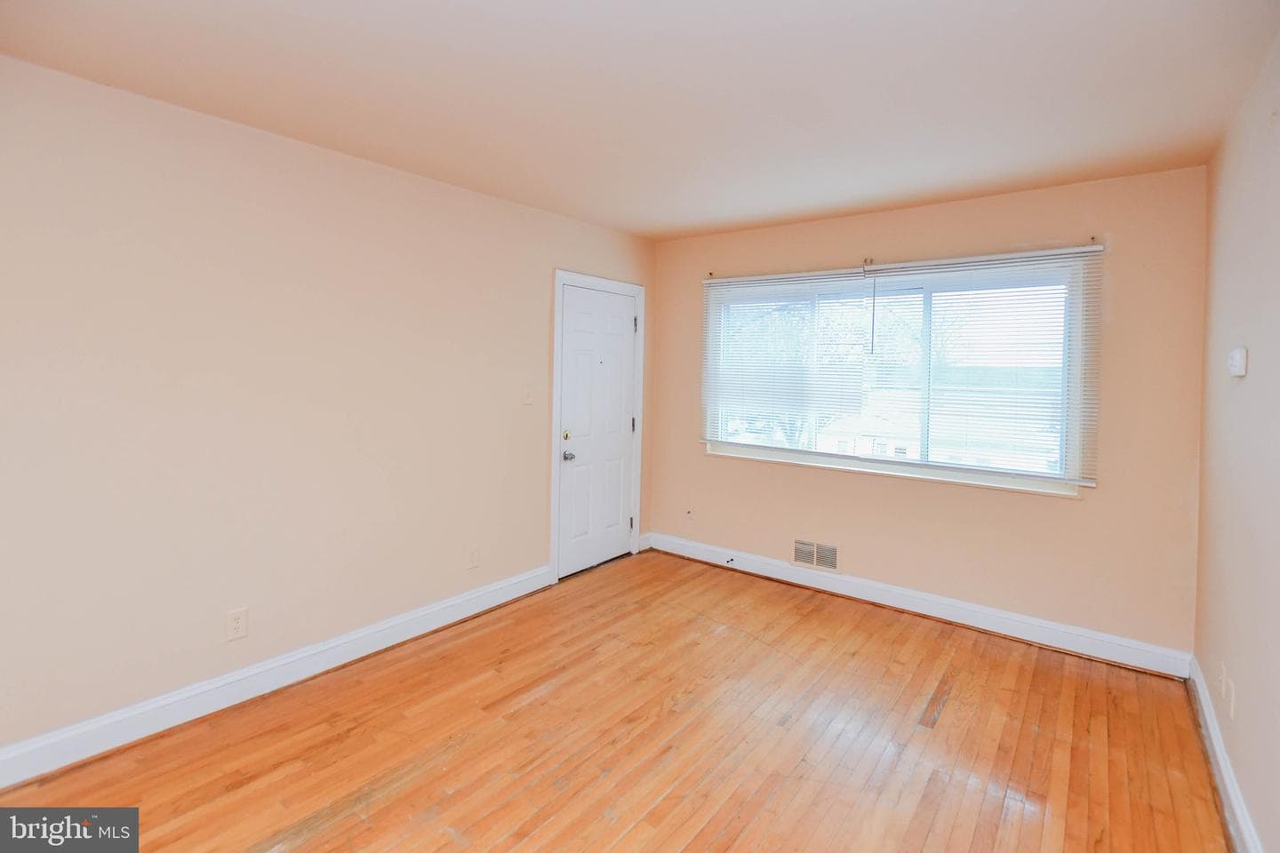 601 58th Street NE #3 photo 8