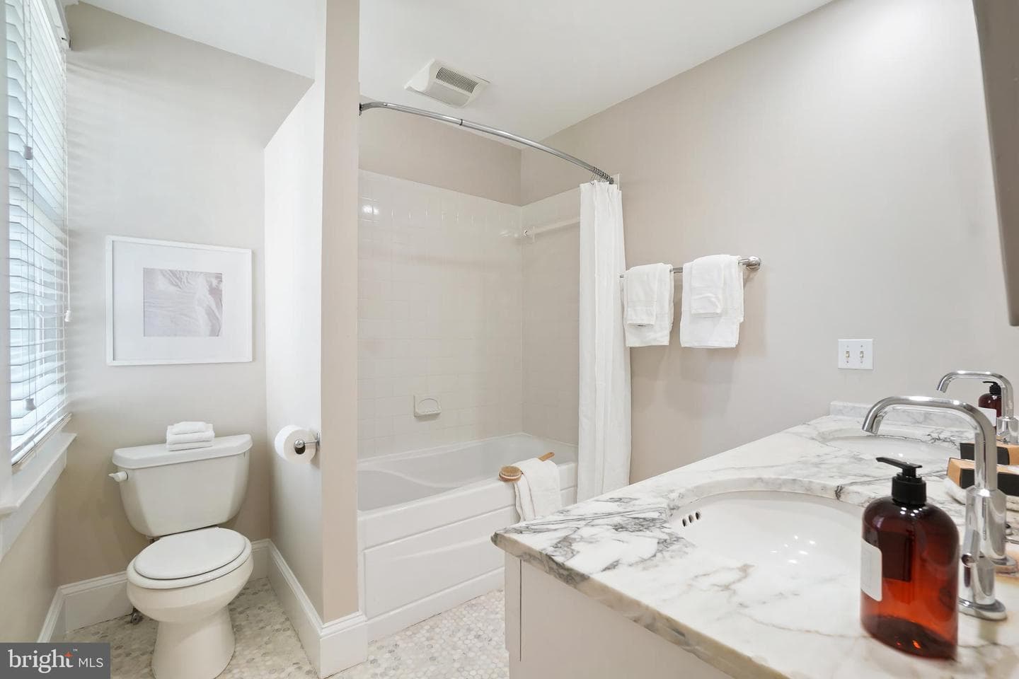 3015 Porter Street NW photo 43