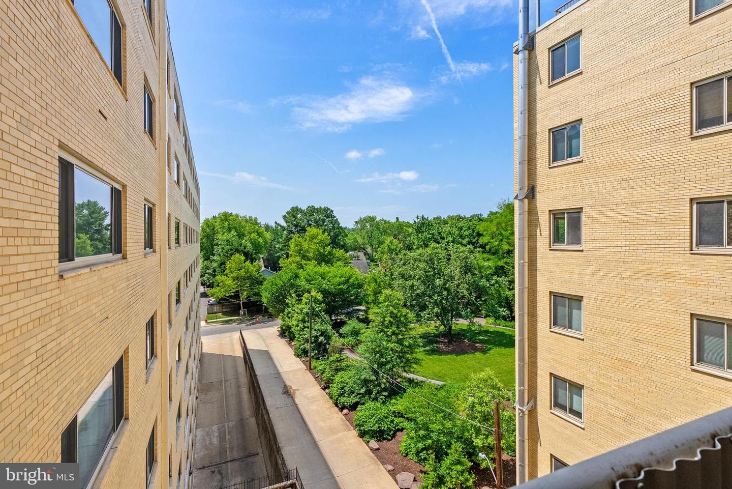 4600 Connecticut Avenue NW #717 photo 25