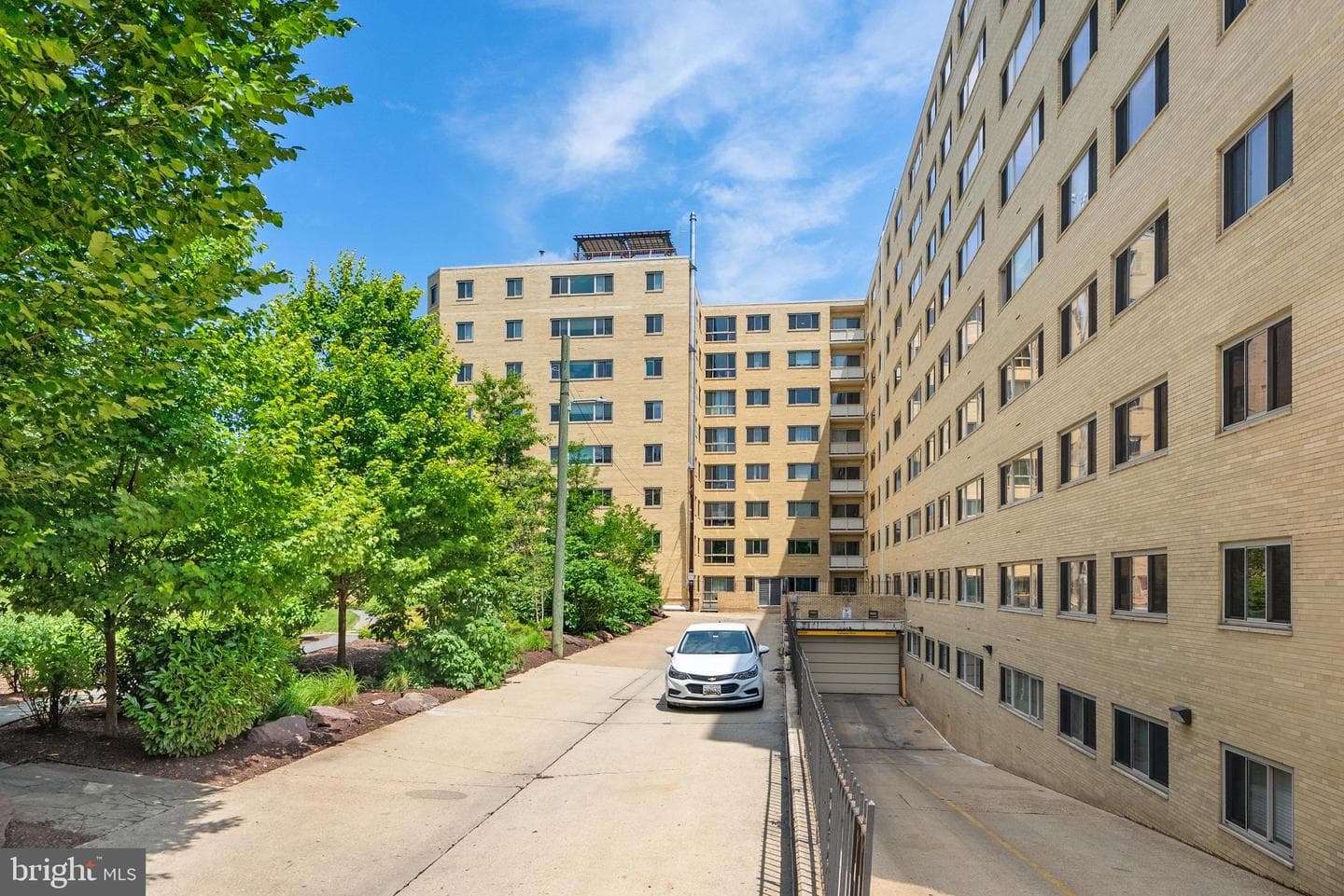 4600 Connecticut Avenue NW #717 photo 35