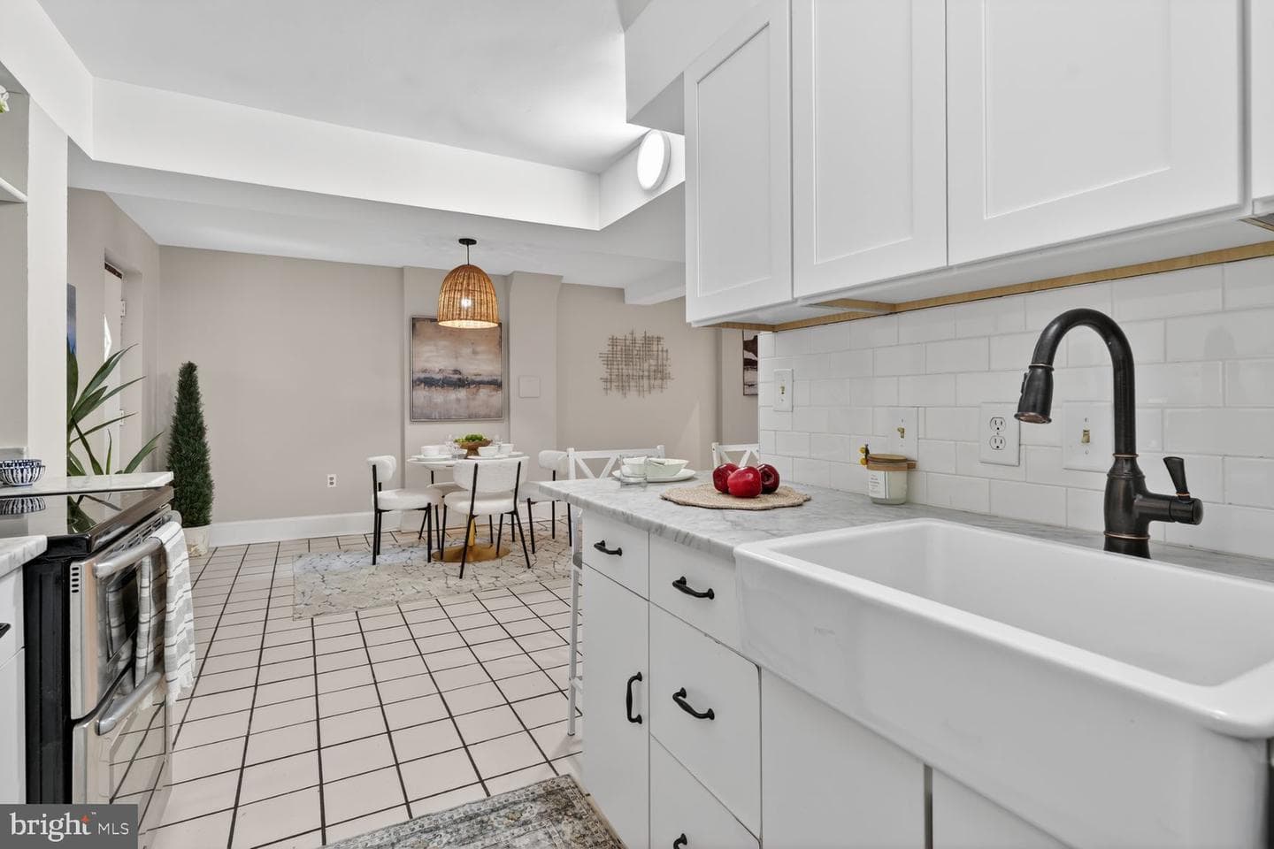 523 8th Street NE #t2 photo 9