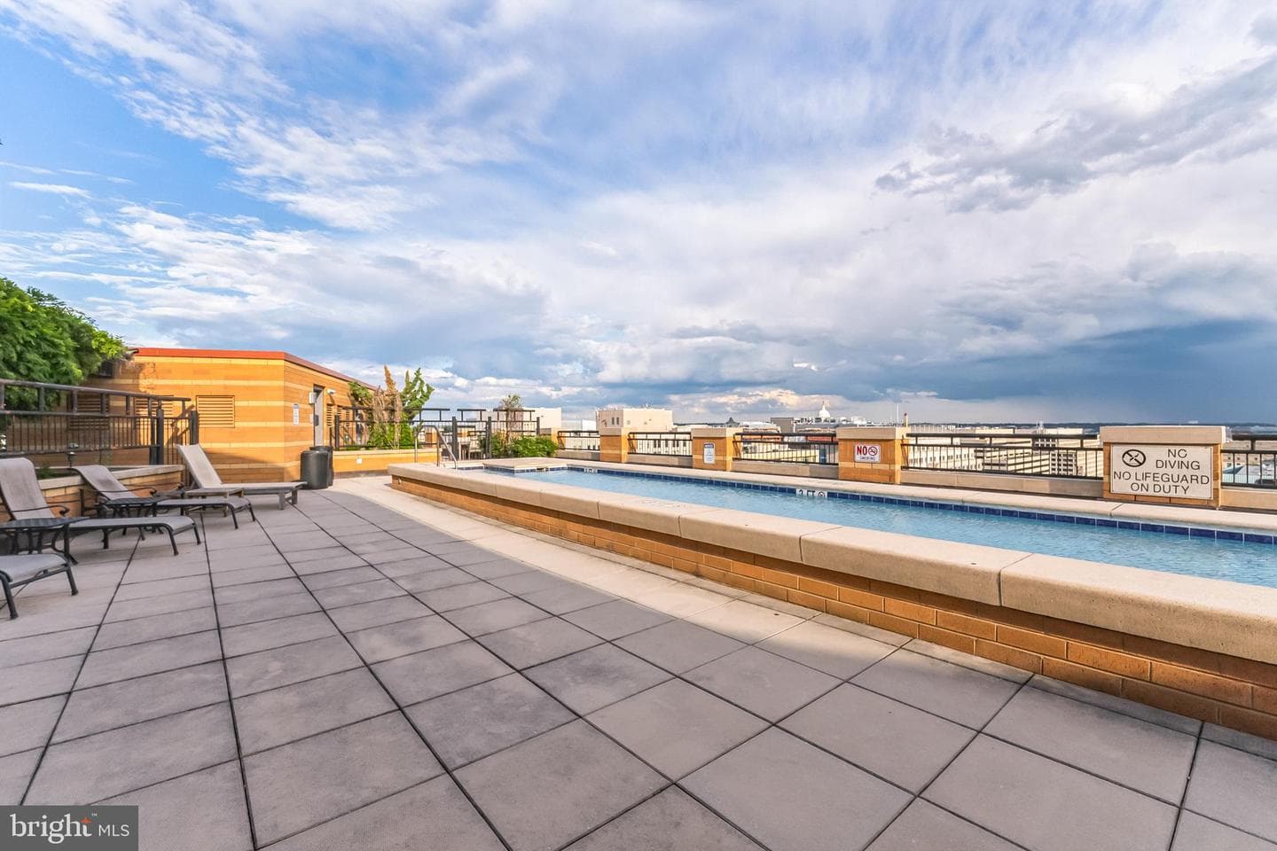 400 Massachusetts Avenue NW #910 photo 9