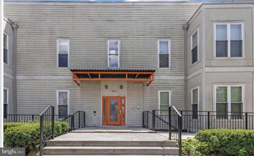 5551 Illinois Avenue NW #302, Washington