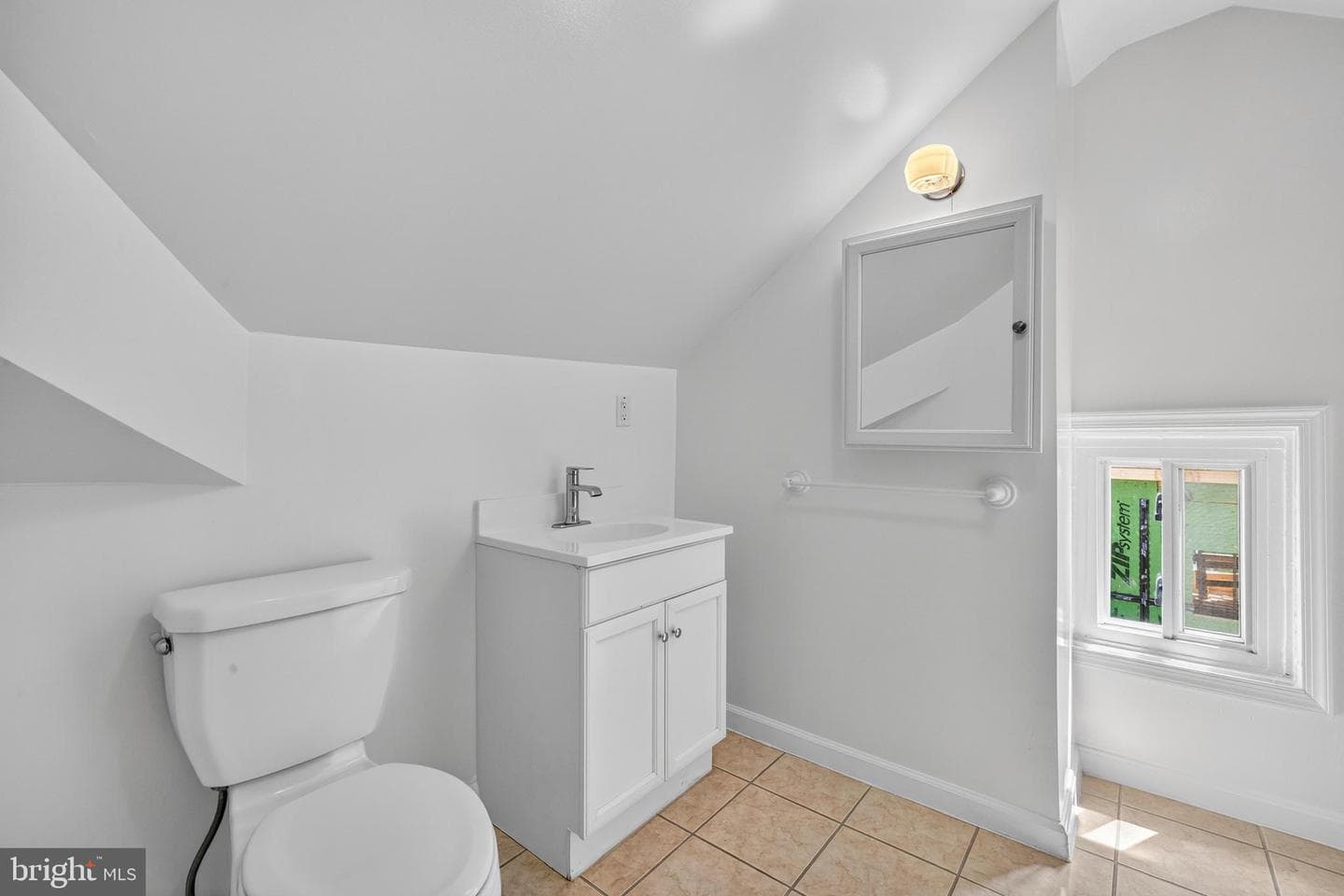1231 Franklin Street NE photo 28