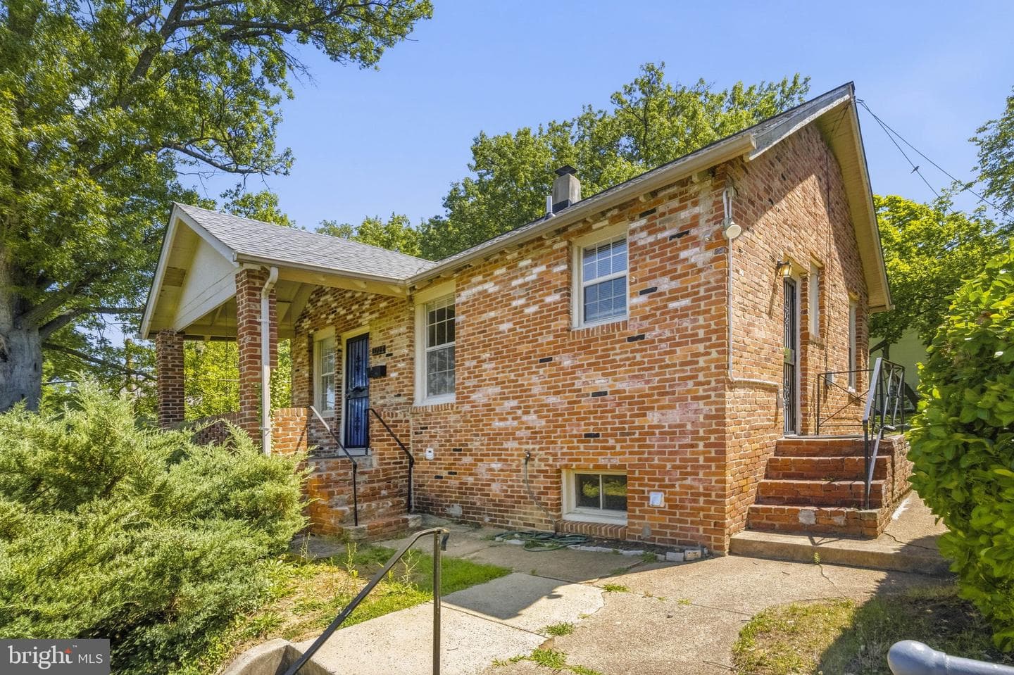 3123 15th Street NE photo 2