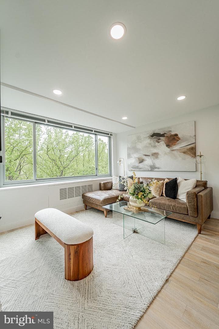 4200 NW Cathedral Avenue NW #1005 photo 11