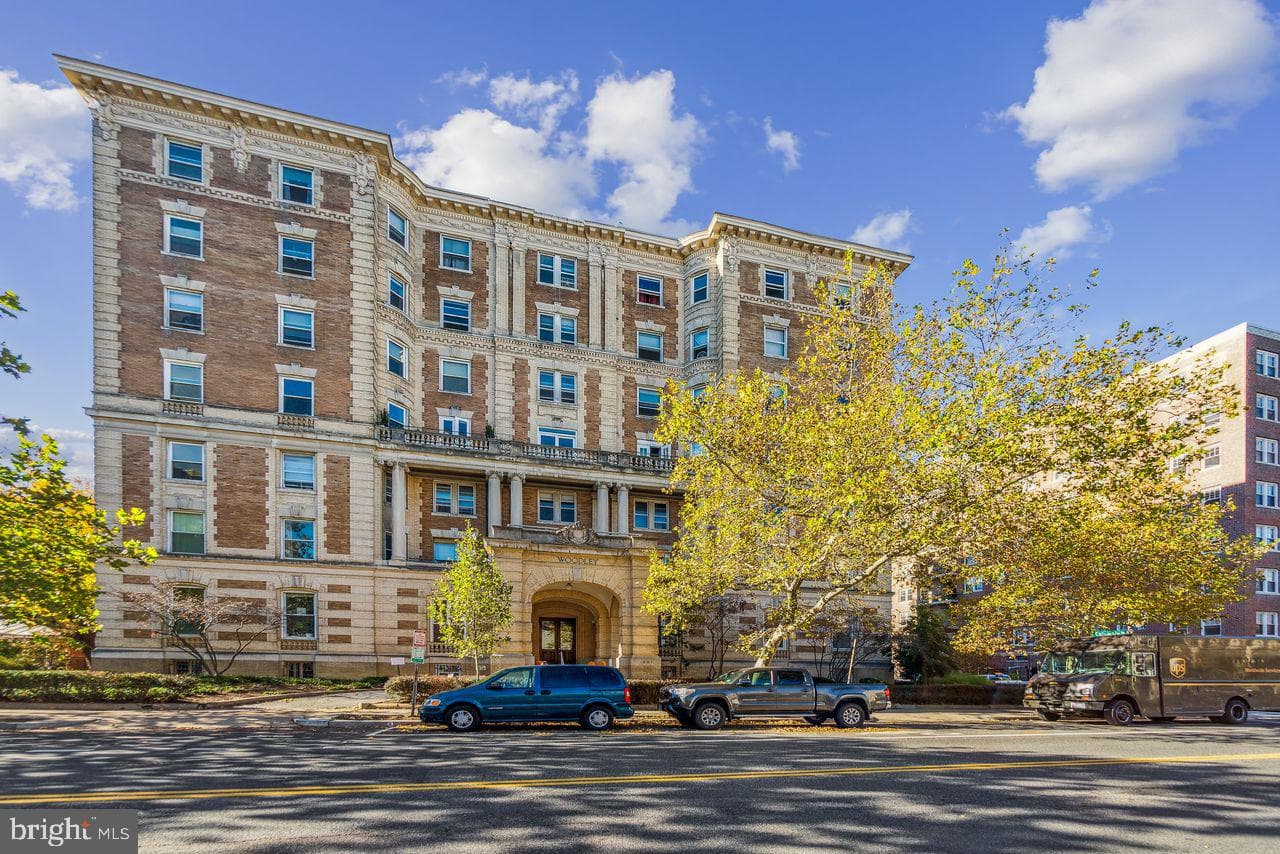 1851 Columbia Road NW #400, Washington