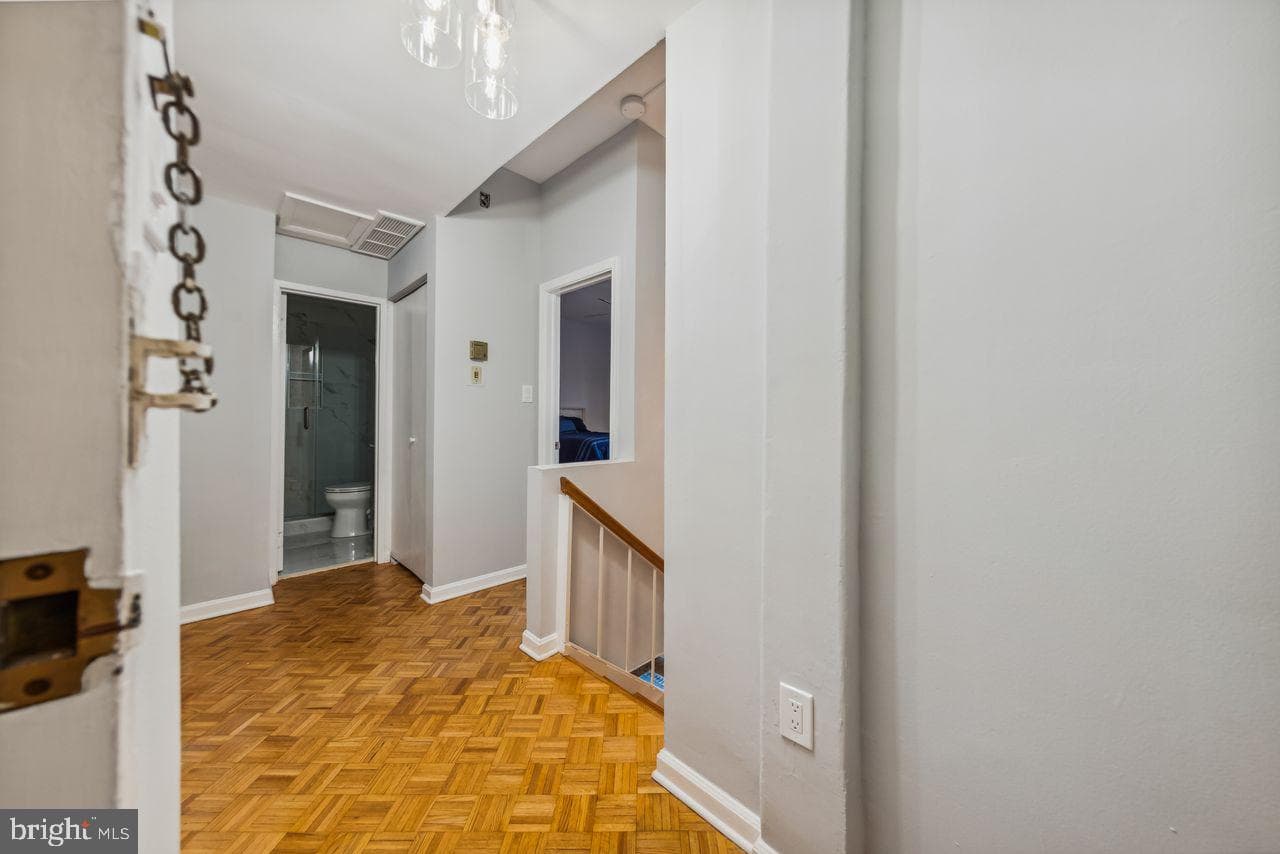 1851 Columbia Road NW #400 photo 36