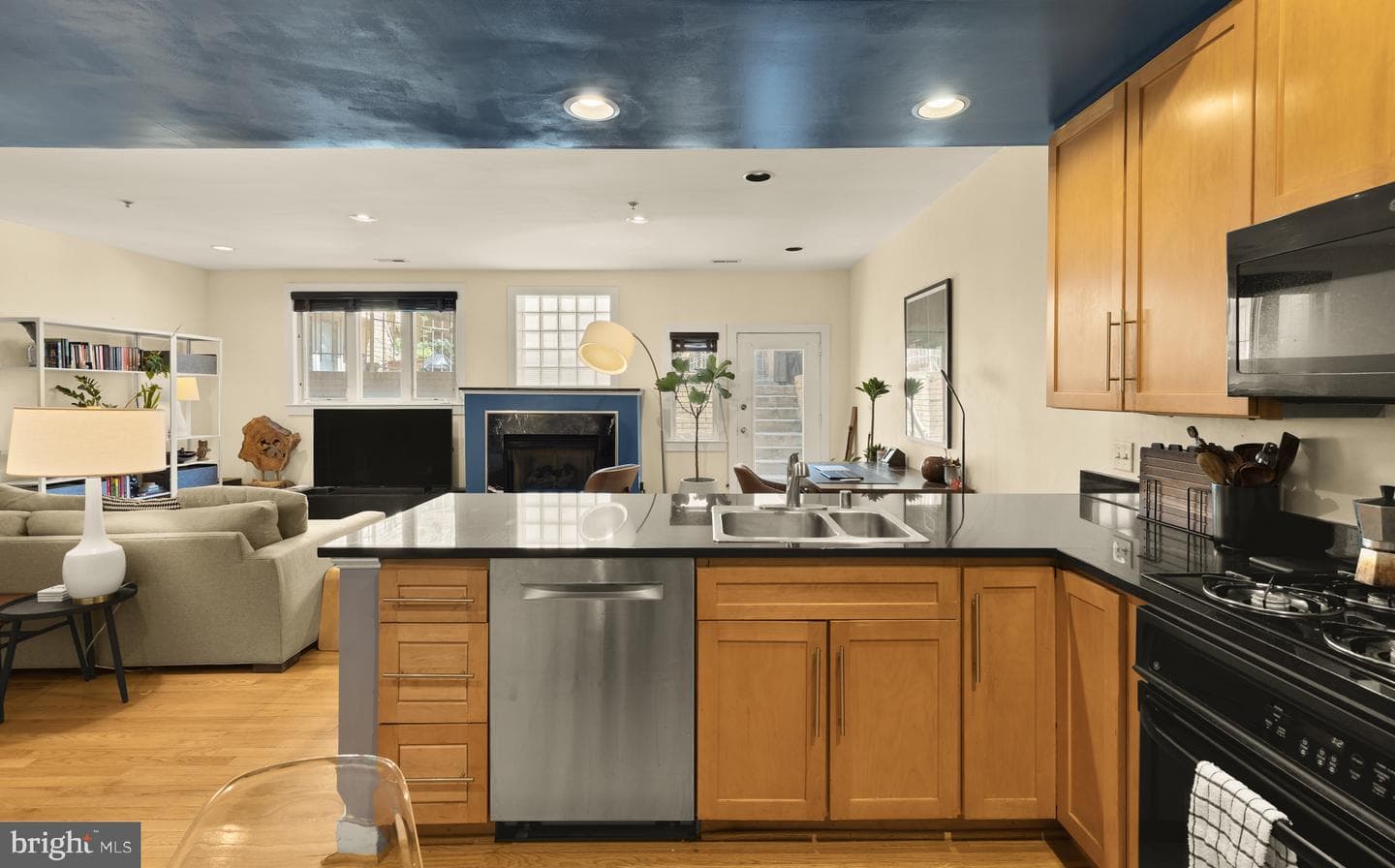 2363 Champlain Street NW #3 photo 16